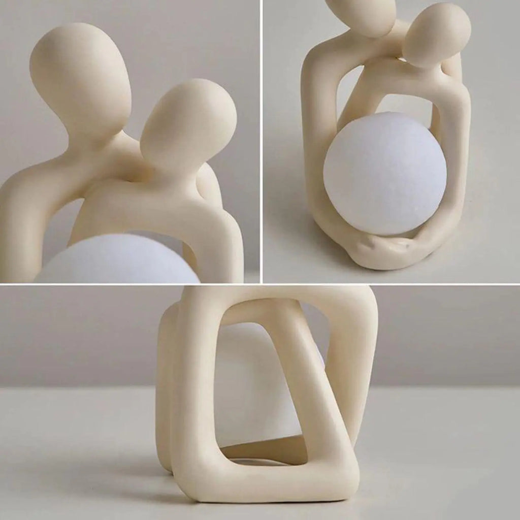 Modern Minimalist Loving Couple Statue